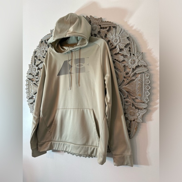 Under Armour Tan Loose Hoodie – Size Large, Comfortable and Stylish - Picture 3 of 14